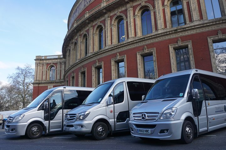 Heathrow Airport Transfer from Hotels in Victoria and Westminster Area - Photo 1 of 10